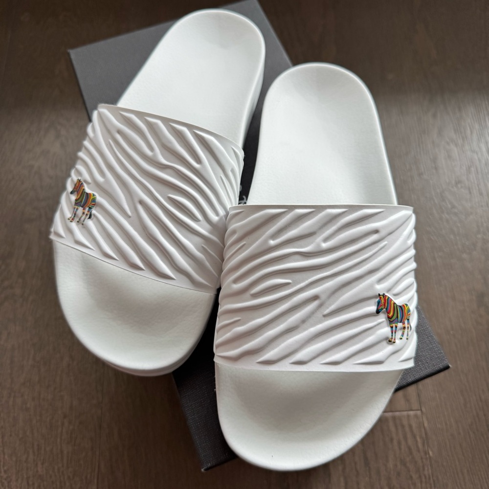PAUL SMITH - Zebra Summit Slides | Size 41-42 | New with tags